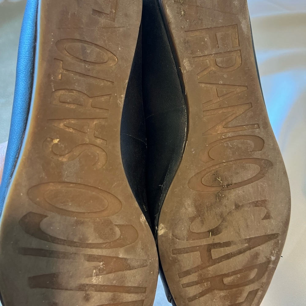 Franco Sarto Black Leather Flats - Picture 4 of 4
